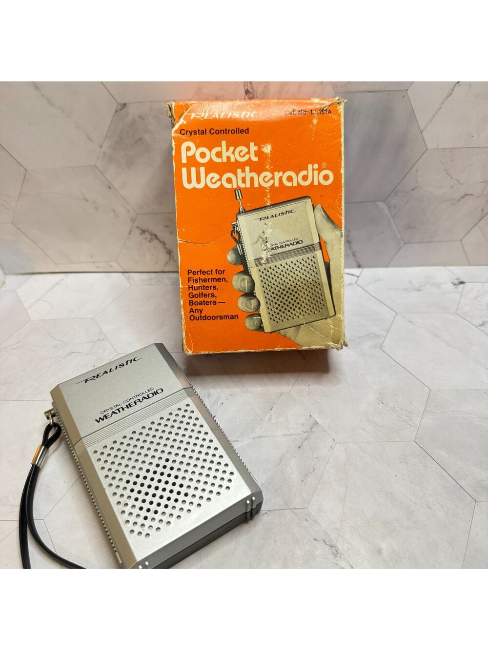 Vintage Realistic Pocket Weather Radio 12-151A in Original Box Working in EUC